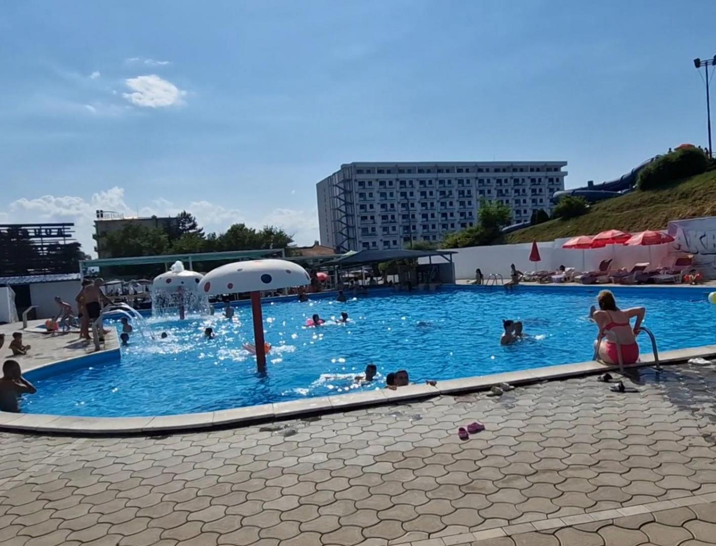 Royalwings Apartman Jagodina Exterior foto